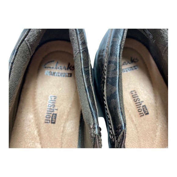 Clarks Comfort Shoes Soft Cushion Brown Weathered Leather Women's 8M EUC - Picture 7 of 10